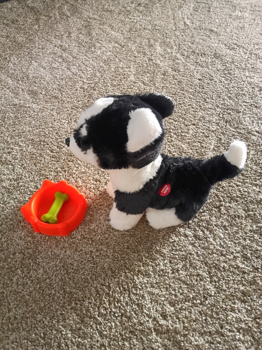 TUMAMA Interactive Walking & Barking Plush Toy Dog